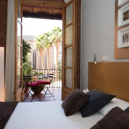 Paseo De Gracia Catalan 4bd With Private Terrace