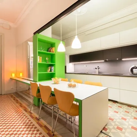 Paseo De Gracia Catalan 4bd With Private Terrace Apartment