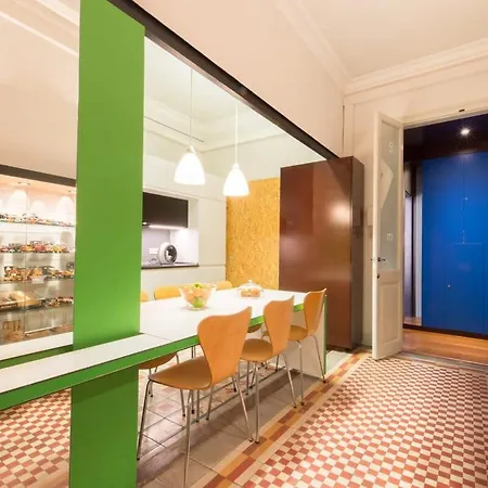 Apartment Paseo De Gracia Catalan 4bd With Private Terrace *