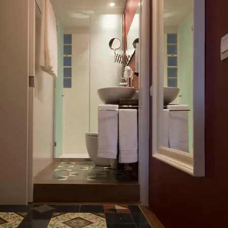 Paseo De Gracia Catalan 4bd With Private Terrace Barcelona